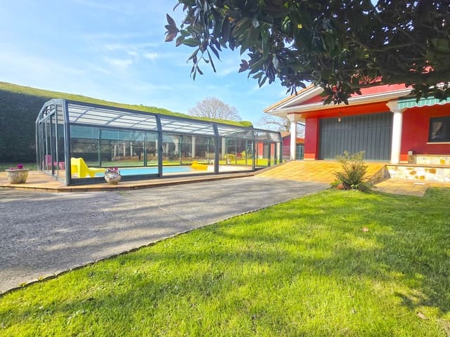 3 bedroom Villa for sale in Llanera with pool - € 498,000 (Ref: 9788763)