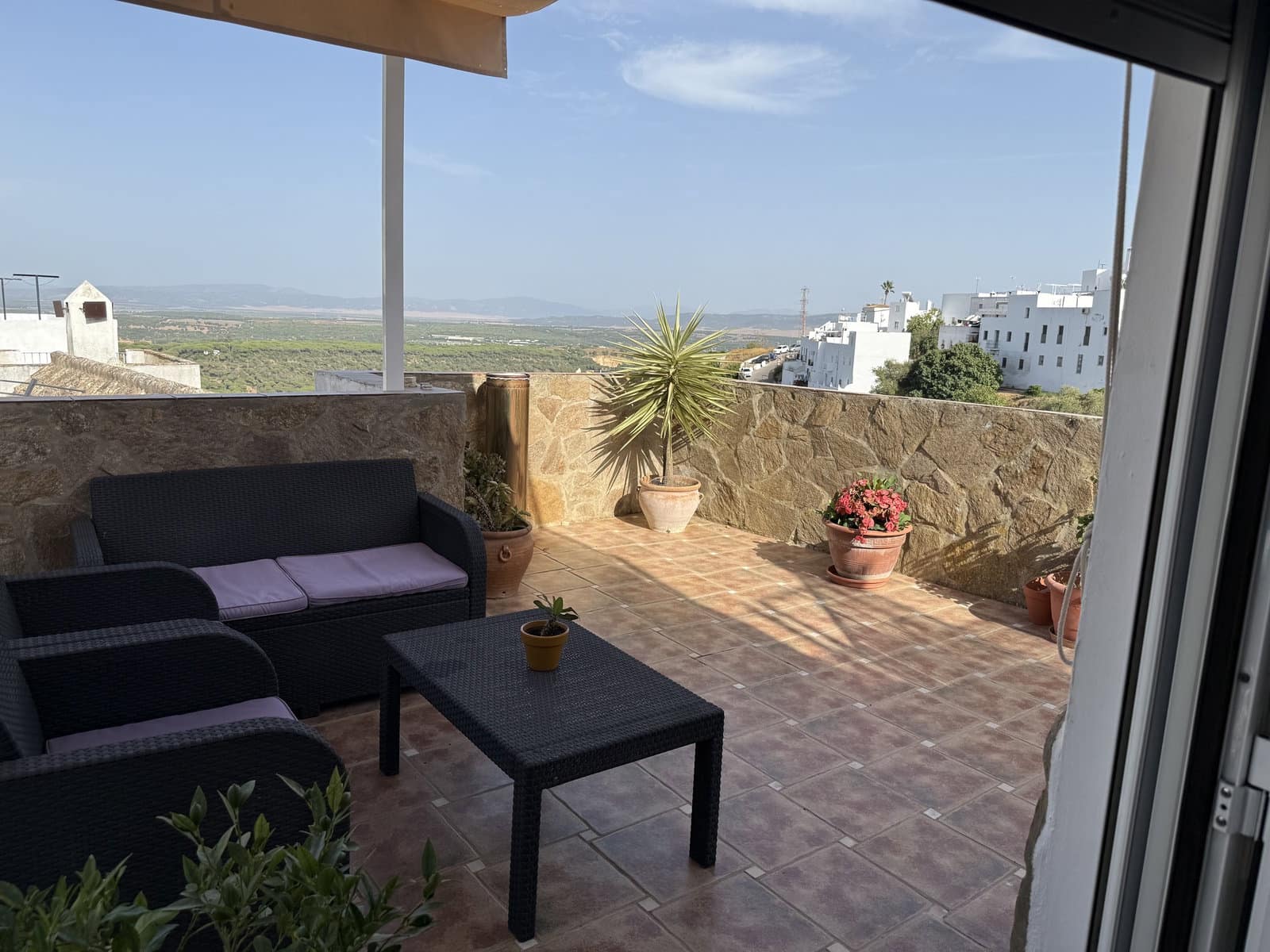 2 bedroom Apartment for sale in Vejer de la Frontera - € 265,000 (Ref: 10162046)