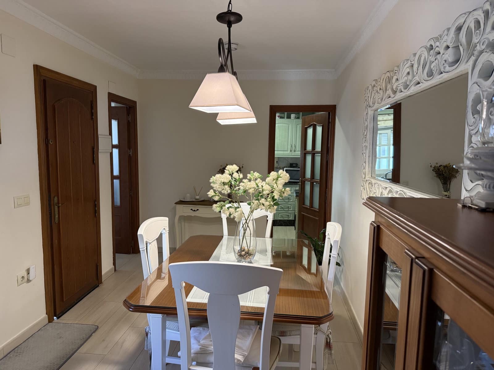 2 bedroom Apartment for sale in Vejer de la Frontera - € 265,000 (Ref: 10162046)