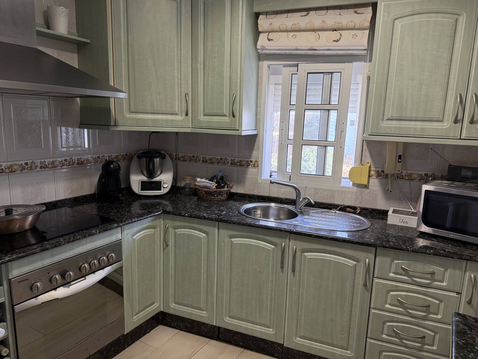 2 bedroom Apartment for sale in Vejer de la Frontera - € 265,000 (Ref: 10162046)