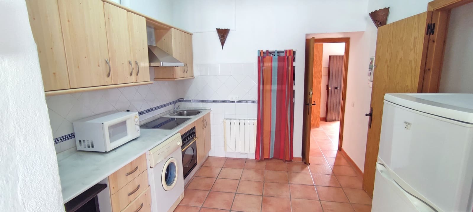 3 bedroom Apartment for sale in Vejer de la Frontera - € 260,000 (Ref: 4287191)