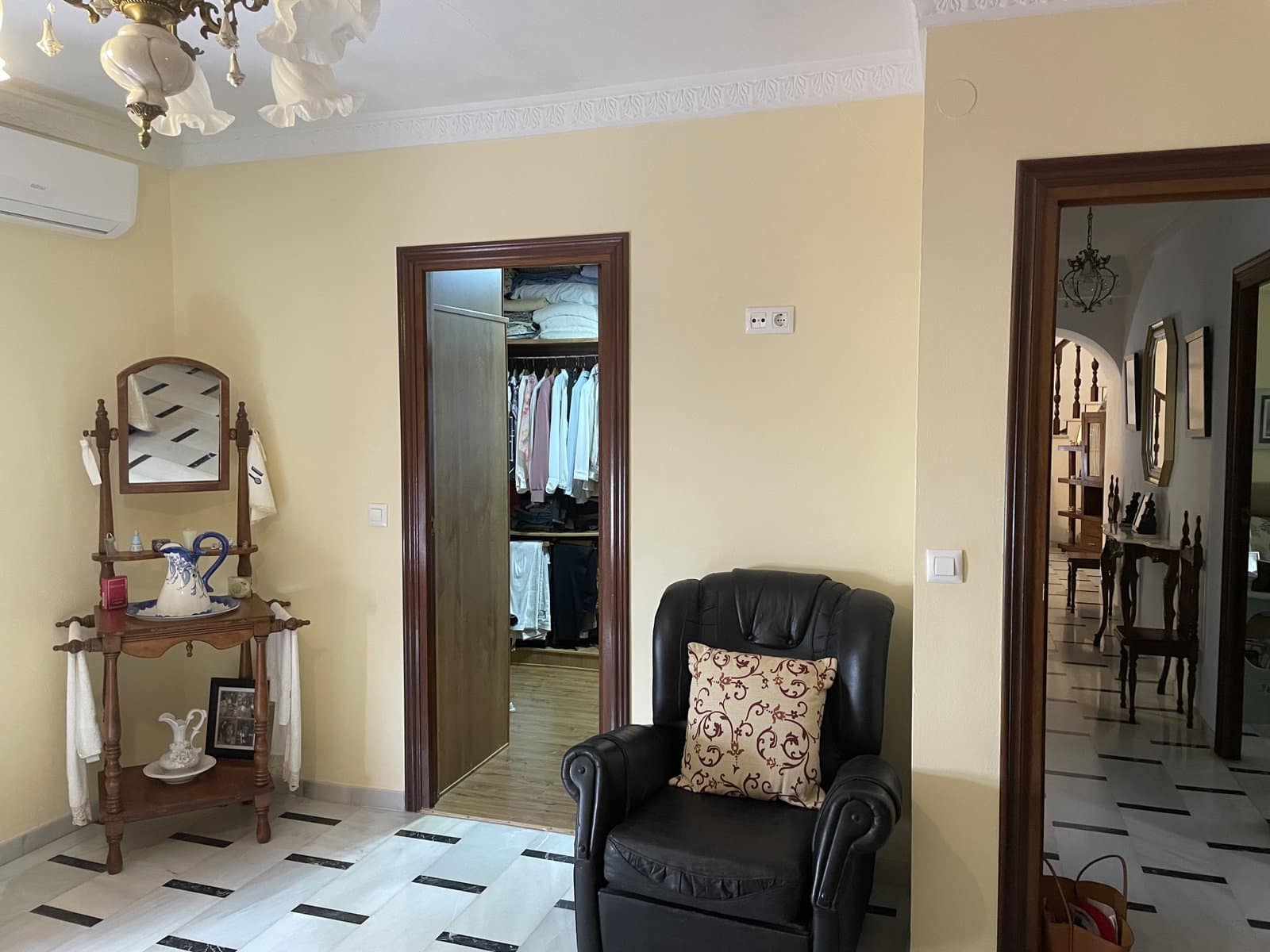 6 soveværelse Byhus til salg i Vejer de la Frontera - € 480.000 (Ref: 4820385)