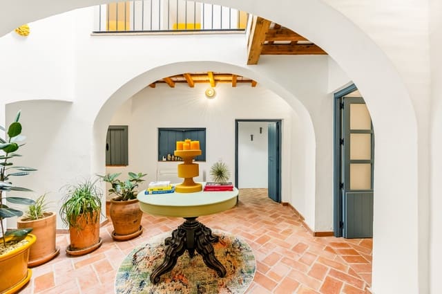 6 bedroom Townhouse for sale in Vejer de la Frontera - € 829,000 (Ref: 9159019)