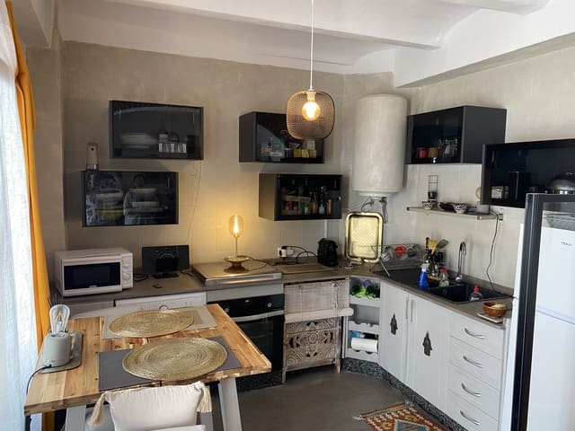 2 bedroom Townhouse for sale in Vejer de la Frontera - € 269,000 (Ref: 9256578)