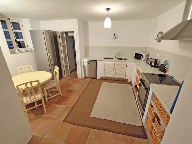 3 bedroom Townhouse for sale in Vejer de la Frontera - € 460,000 (Ref: 9271917)