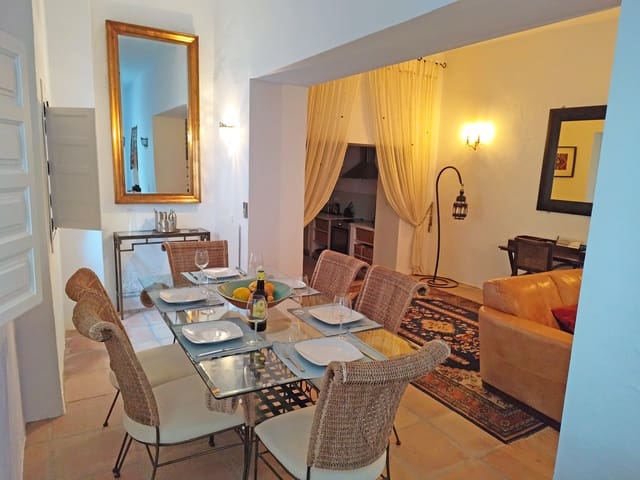 3 bedroom Townhouse for sale in Vejer de la Frontera - € 460,000 (Ref: 9271917)