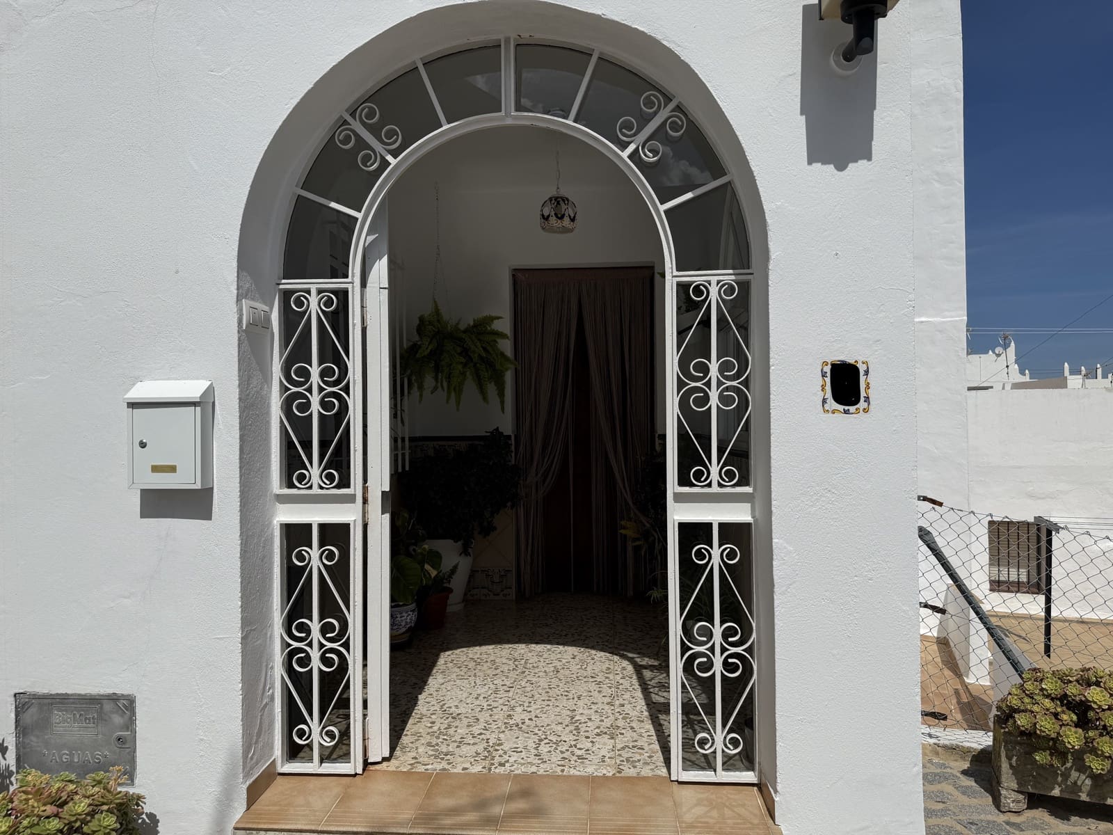 3 bedroom Bungalow for sale in Vejer de la Frontera - € 240,000 (Ref: 9826099)