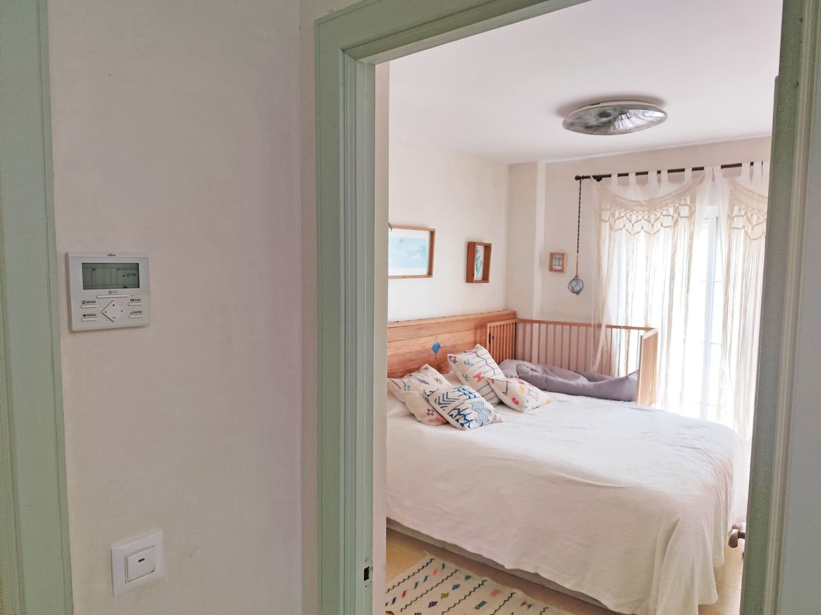 5 bedroom Townhouse for sale in Vejer de la Frontera with pool - € 350,000 (Ref: 9889519)