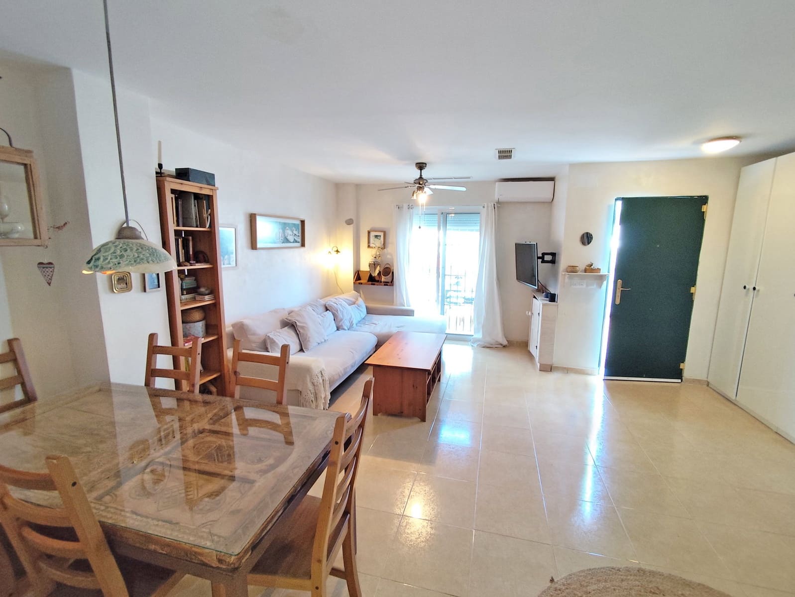 5 bedroom Townhouse for sale in Vejer de la Frontera with pool - € 350,000 (Ref: 9889519)