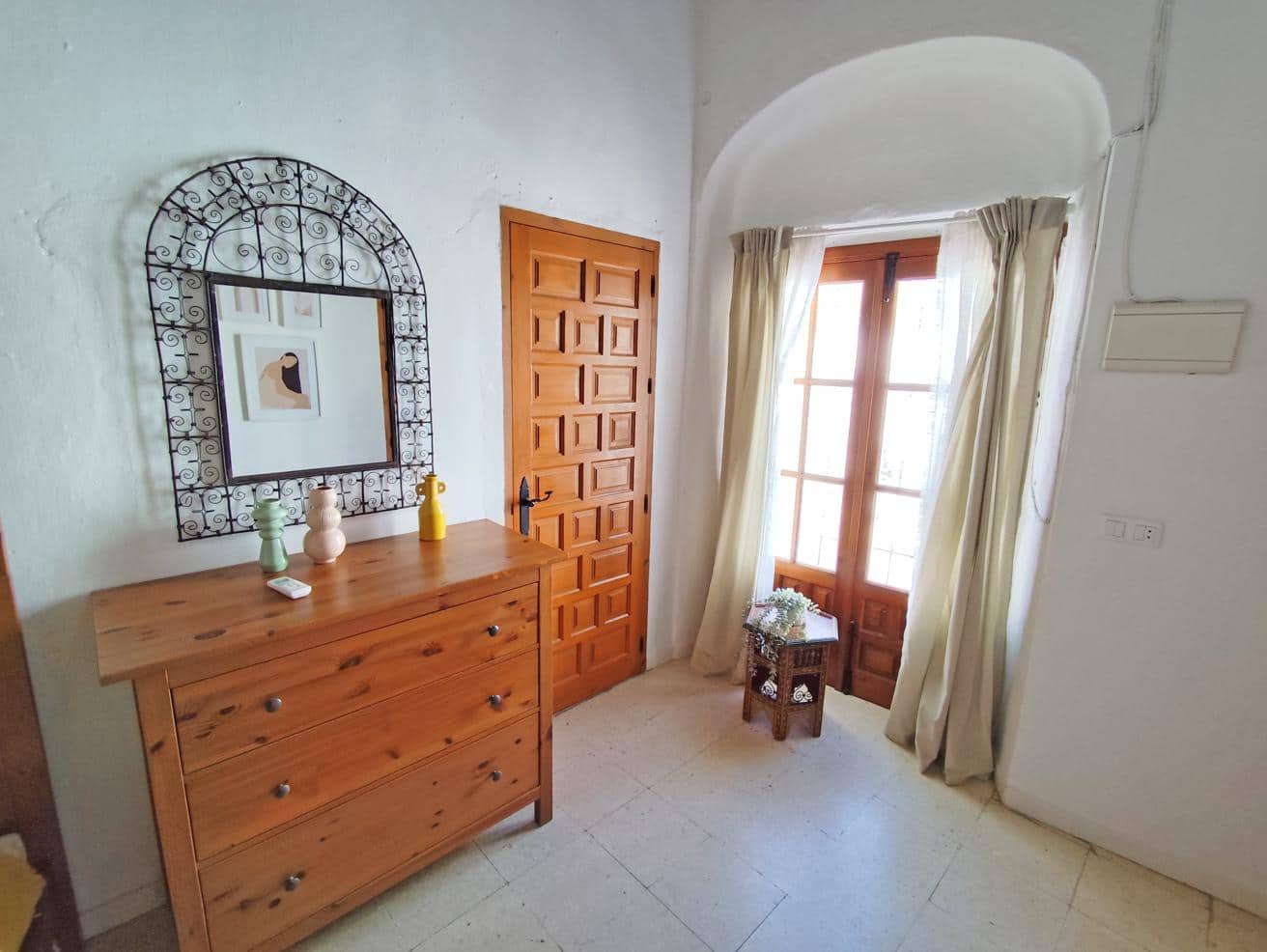 2 bedroom Apartment for sale in Vejer de la Frontera - € 199,000 (Ref: 9889520)