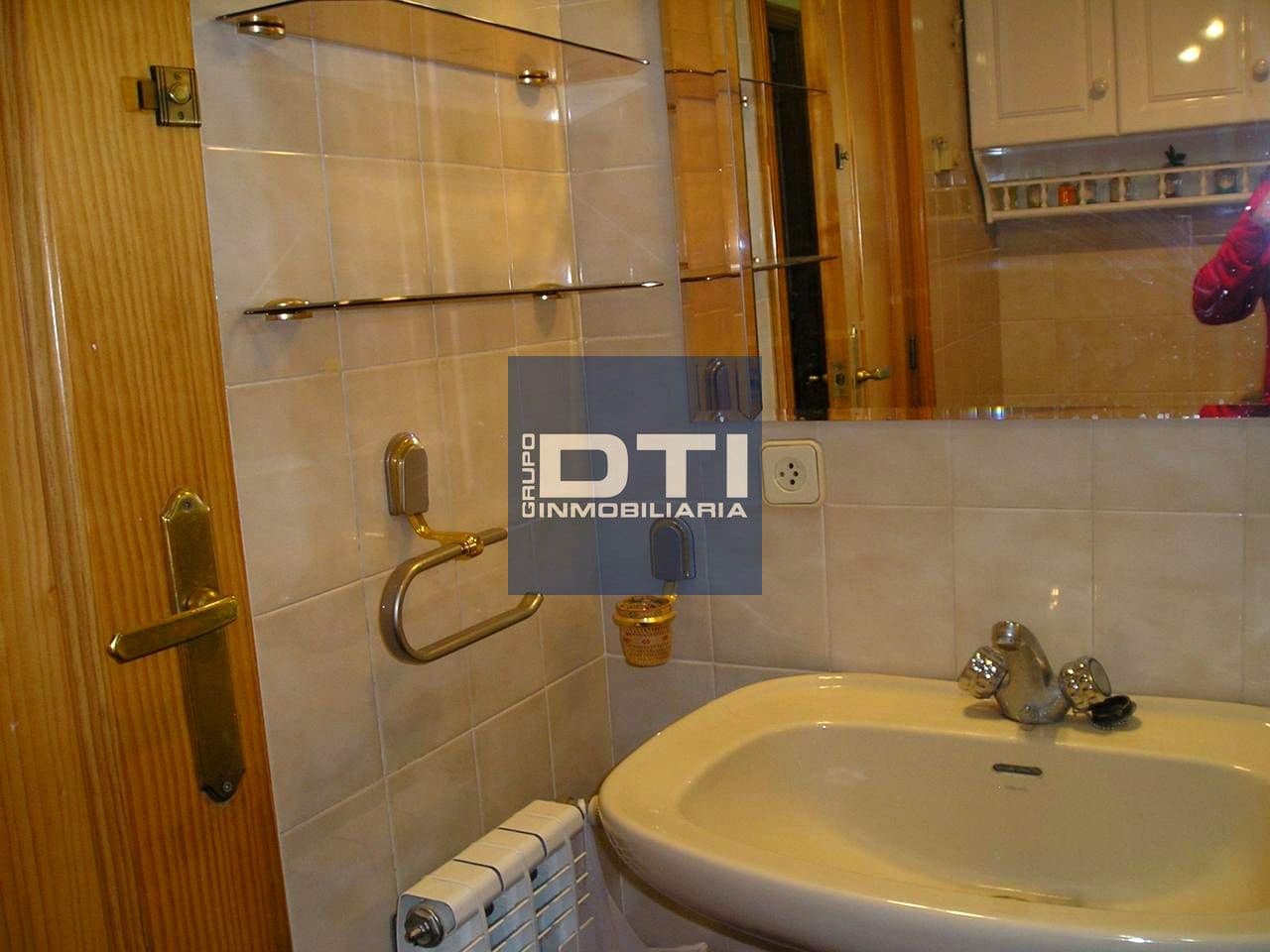 4 slaapkamer Flat te koop in Albacete stad met garage - € 265.000 (Ref: 9394112)