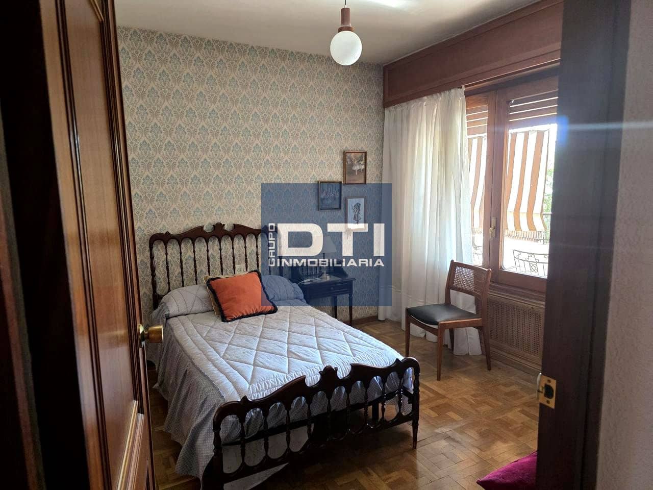 6 slaapkamer Flat te koop in Albacete stad met garage - € 537.000 (Ref: 9394113)