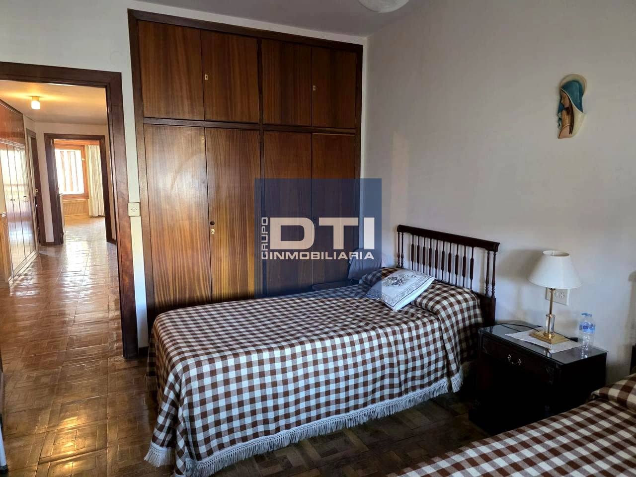 6 slaapkamer Flat te koop in Albacete stad met garage - € 537.000 (Ref: 9394113)
