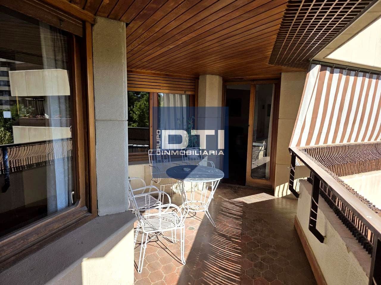 6 slaapkamer Flat te koop in Albacete stad met garage - € 537.000 (Ref: 9394113)