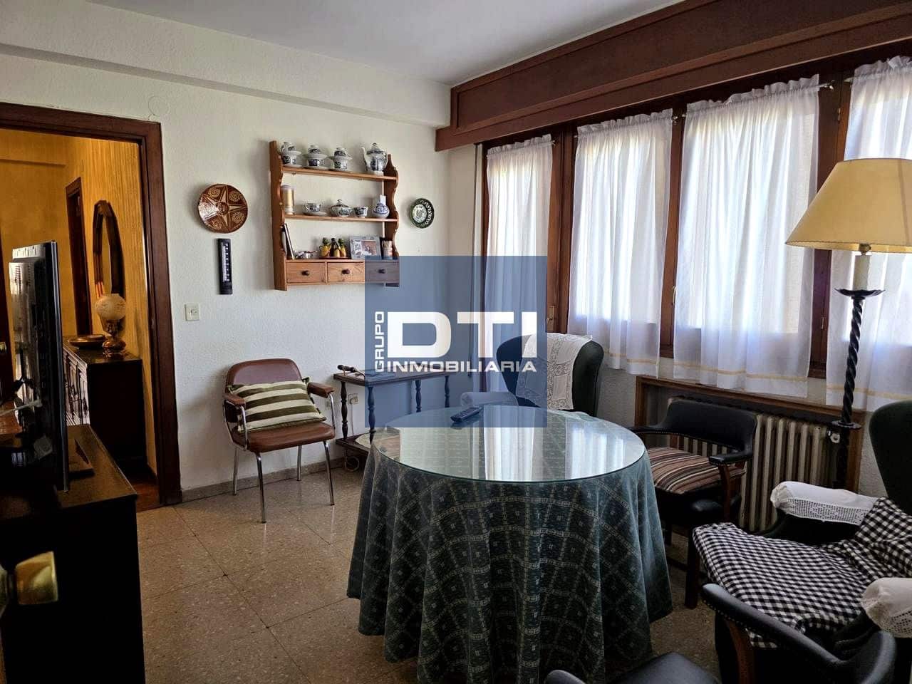 6 slaapkamer Flat te koop in Albacete stad met garage - € 537.000 (Ref: 9394113)