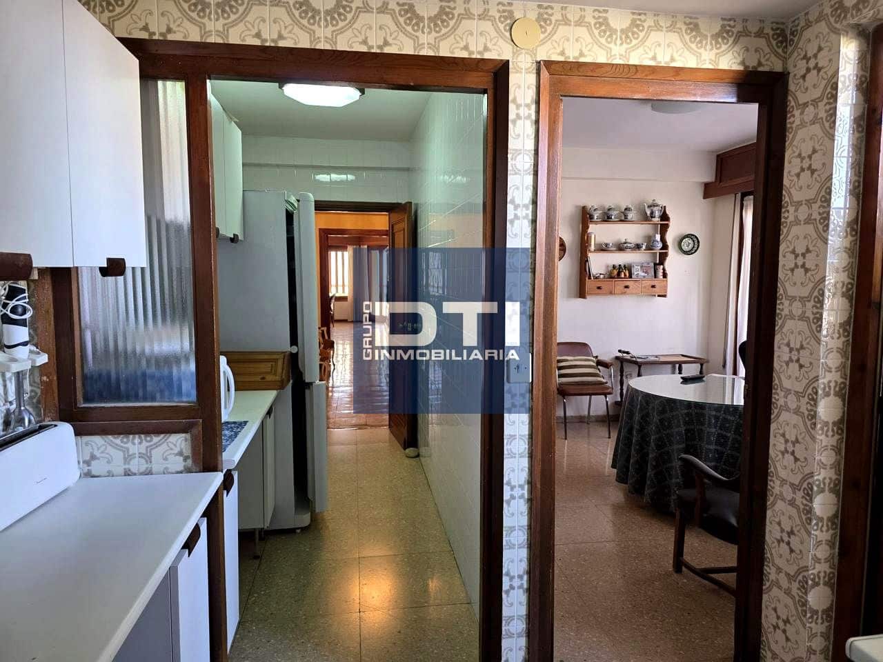 6 slaapkamer Flat te koop in Albacete stad met garage - € 537.000 (Ref: 9394113)