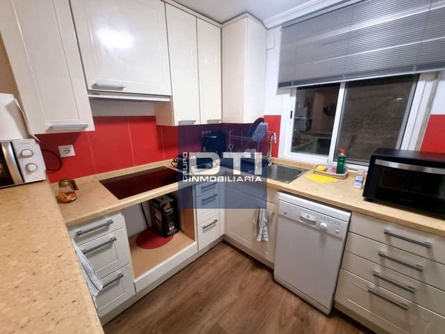 2 slaapkamer Flat te koop in Carretas - Huerta de Marzo, Albacete stad - € 160.000 (Ref: 9394114)