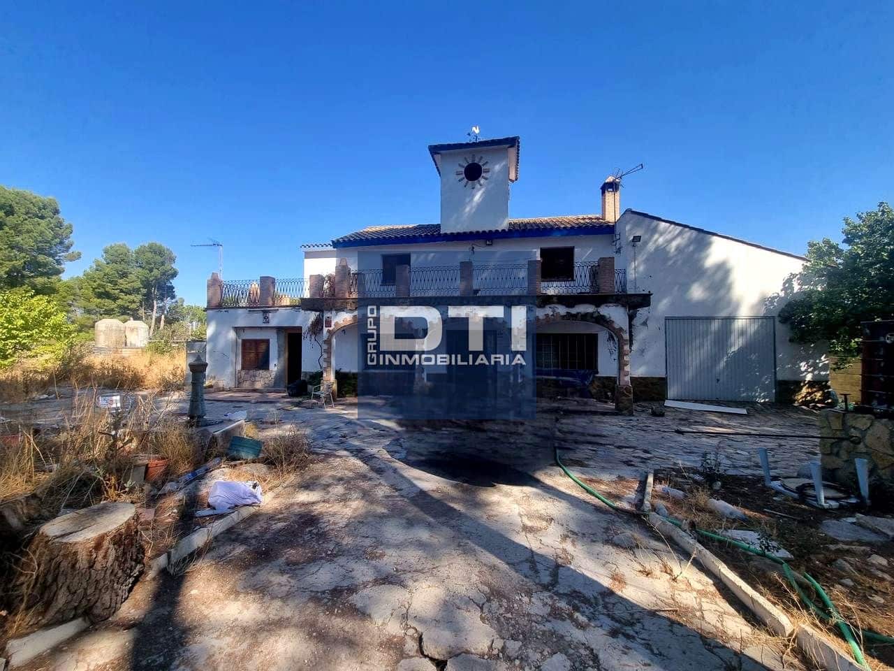 5 slaapkamer Villa te koop in Albacete stad - € 299.000 (Ref: 9394116)