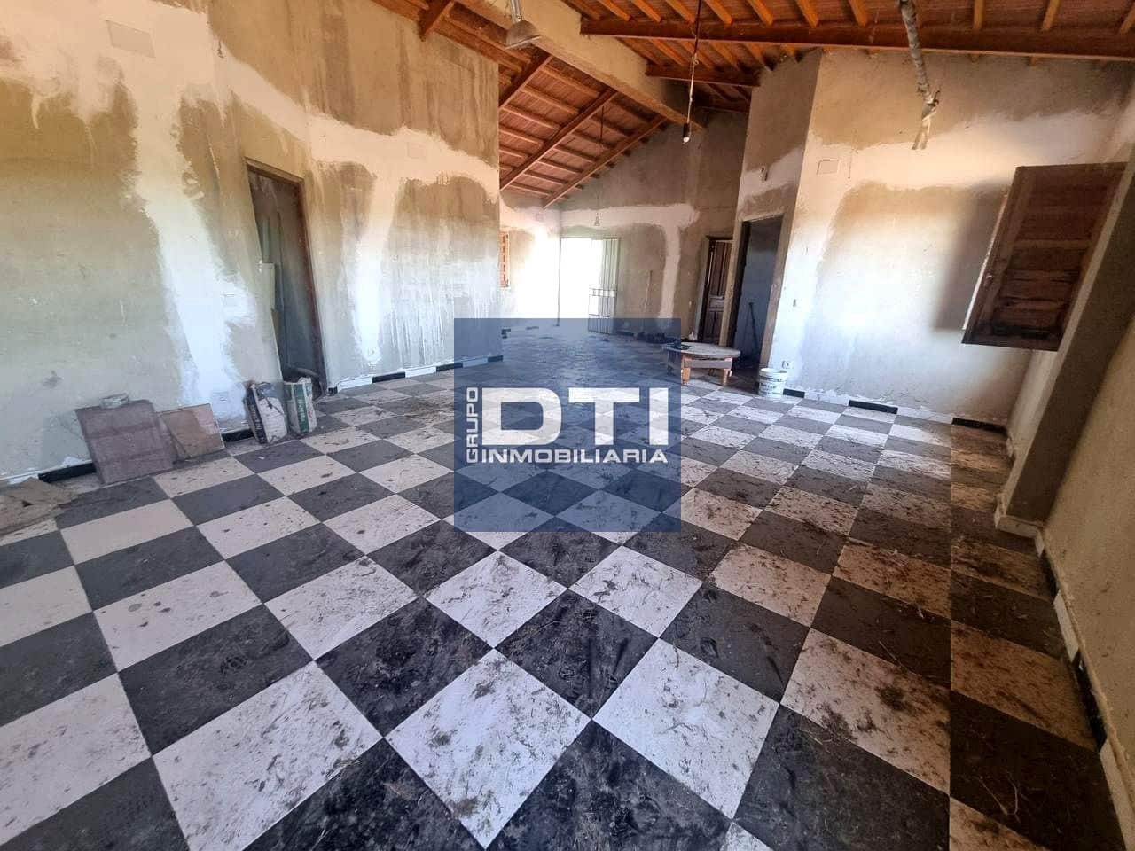 5 slaapkamer Villa te koop in Albacete stad - € 299.000 (Ref: 9394116)