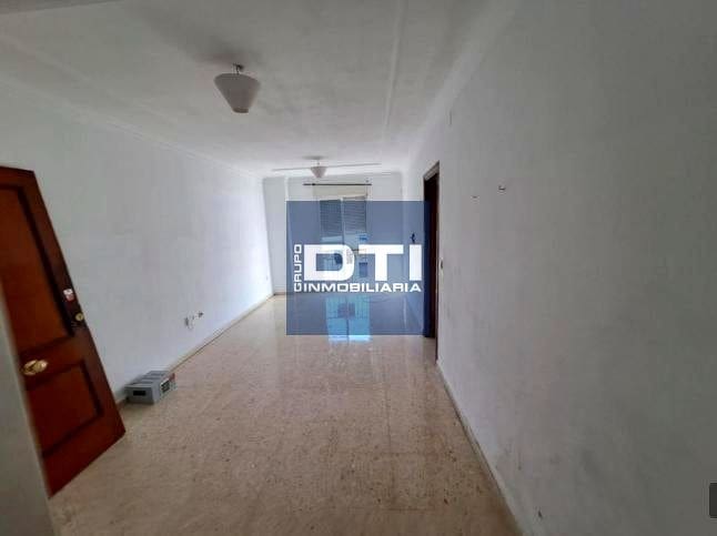 3 slaapkamer Flat te koop in Moguer met garage - € 99.000 (Ref: 9394118)