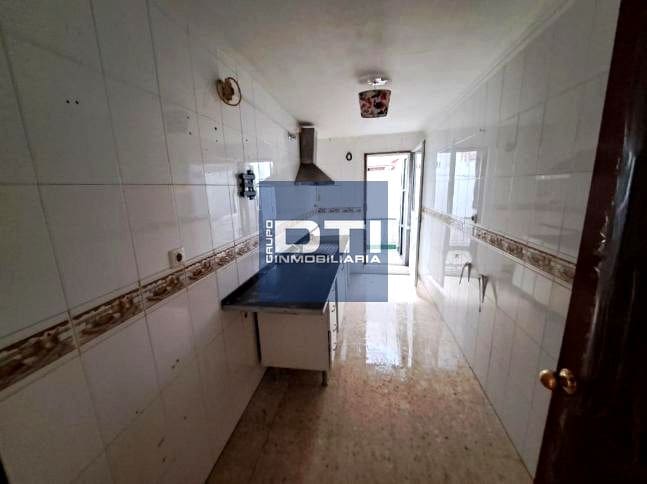 3 slaapkamer Flat te koop in Moguer met garage - € 99.000 (Ref: 9394118)