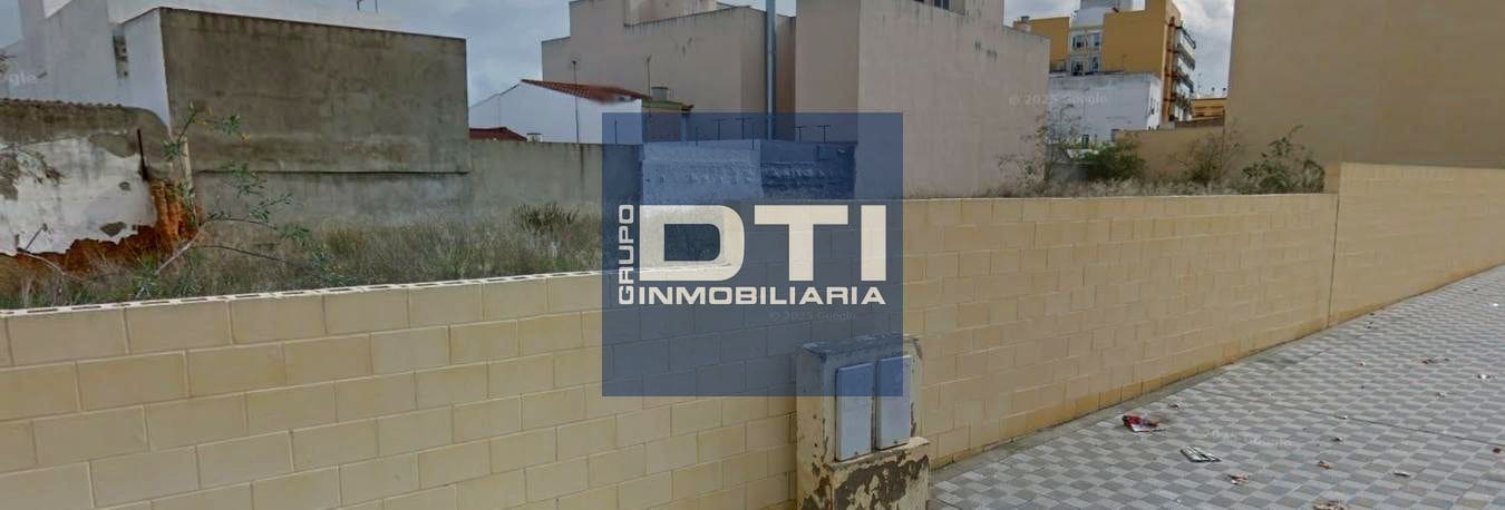 Teren niezagospodarowany na sprzedaż w Dos Hermanas - 1 250 000 € (Ref: 9394120)