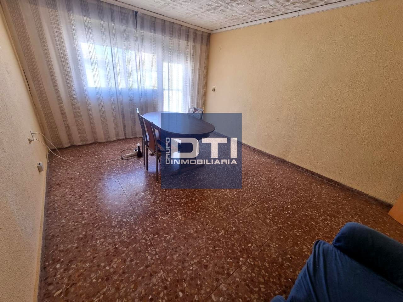 4 slaapkamer Flat te koop in Albacete stad met garage - € 175.000 (Ref: 9394121)