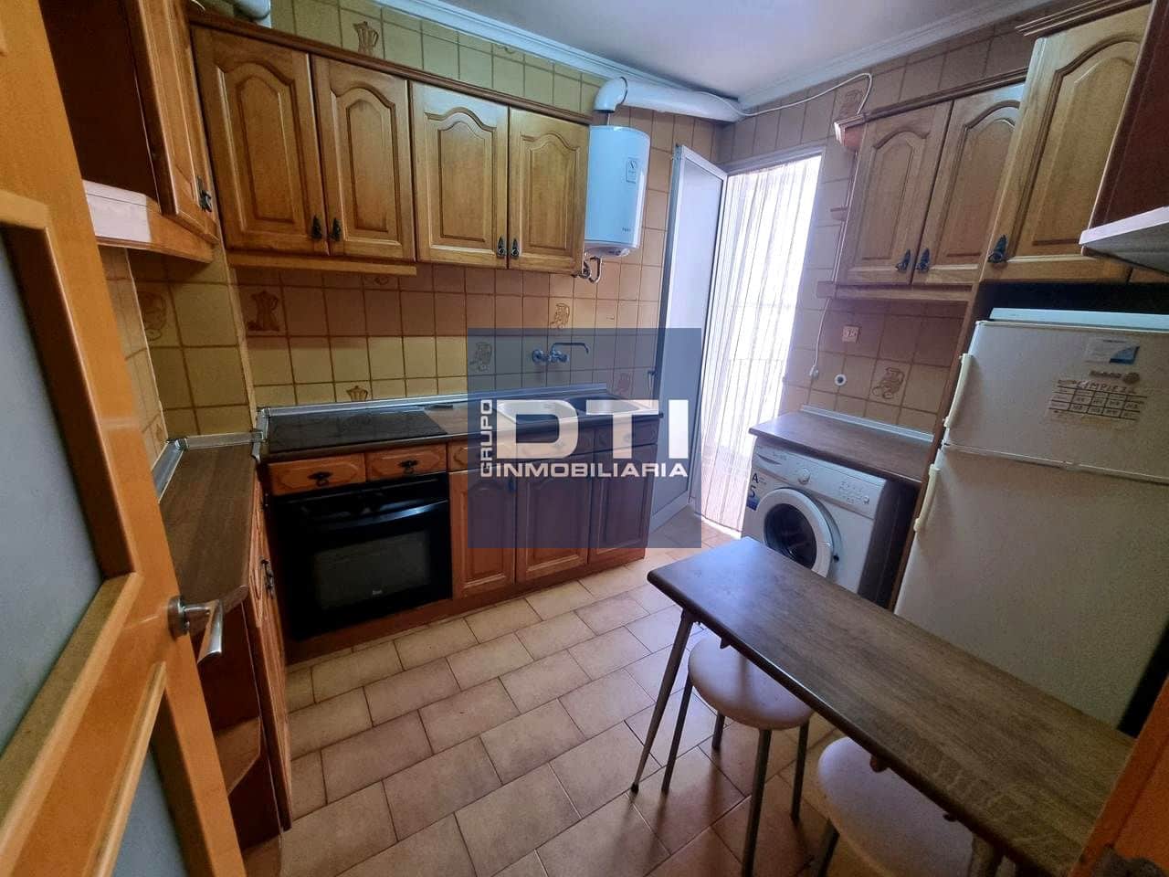4 slaapkamer Flat te koop in Albacete stad met garage - € 175.000 (Ref: 9394121)