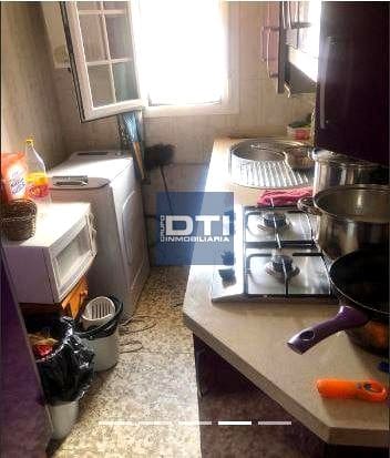 3 slaapkamer Flat te koop in Huelva stad - € 50.000 (Ref: 9394132)