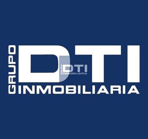 3 slaapkamer Flat te koop in Huelva stad - € 54.000 (Ref: 9394136)