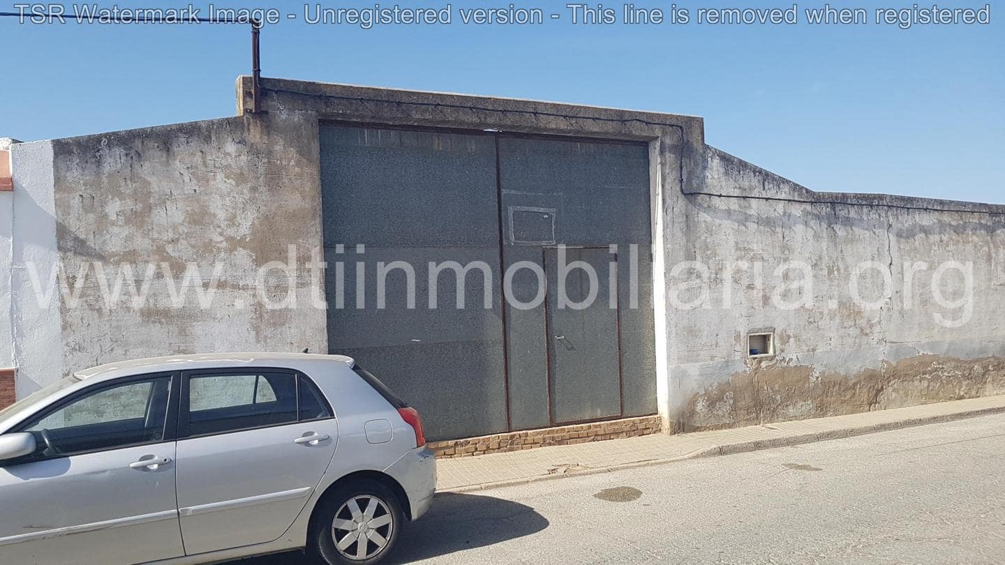 Mark till salu i La Palma del Condado - 80 000 € (Ref: 9394141)