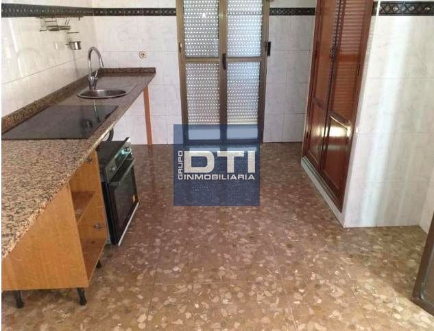 3 bedroom Flat for sale in Trigueros with pool - € 69,000 (Ref: 9394145)
