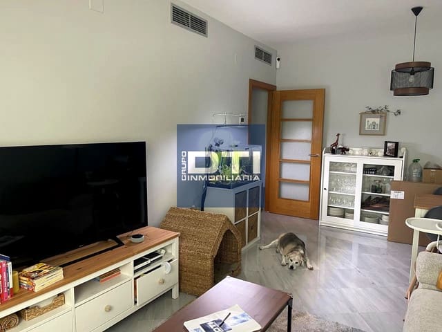 3 bedroom Flat for sale in Huelva city with garage - € 270,000 (Ref: 9394150)