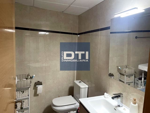 3 bedroom Flat for sale in Huelva city with garage - € 270,000 (Ref: 9394150)