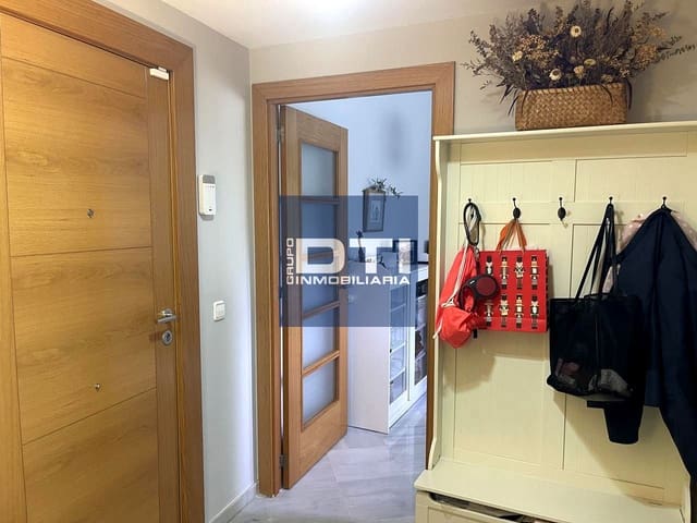 3 bedroom Flat for sale in Huelva city with garage - € 270,000 (Ref: 9394150)