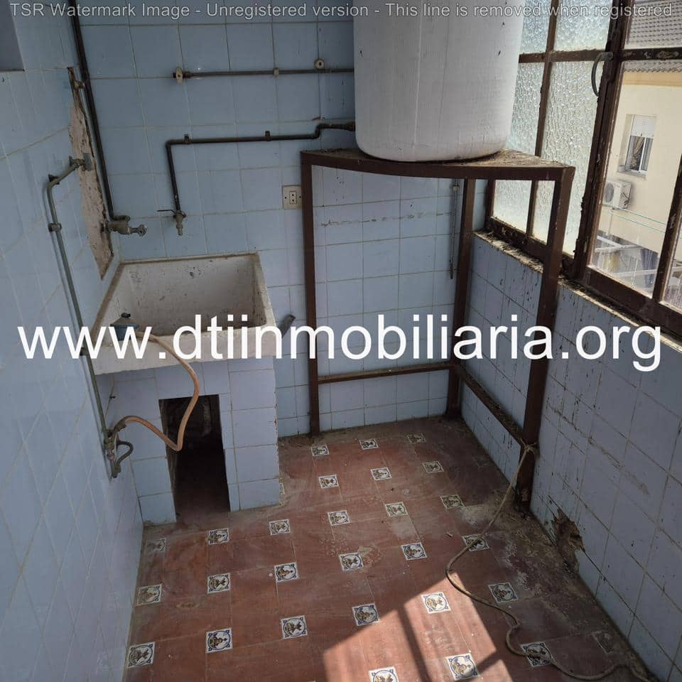 3 chambre Appartement à vendre à La Palma del Condado - 55 000 € (Ref: 9394156)