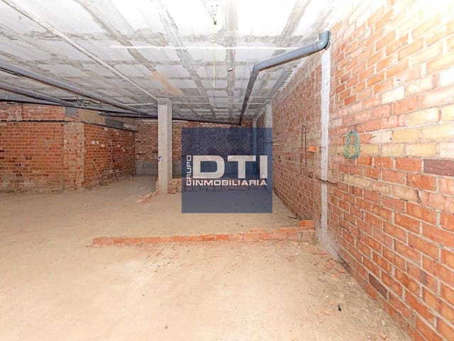 1 bedroom Business for sale in Castilleja de la Cuesta - € 195,000 (Ref: 9394159)