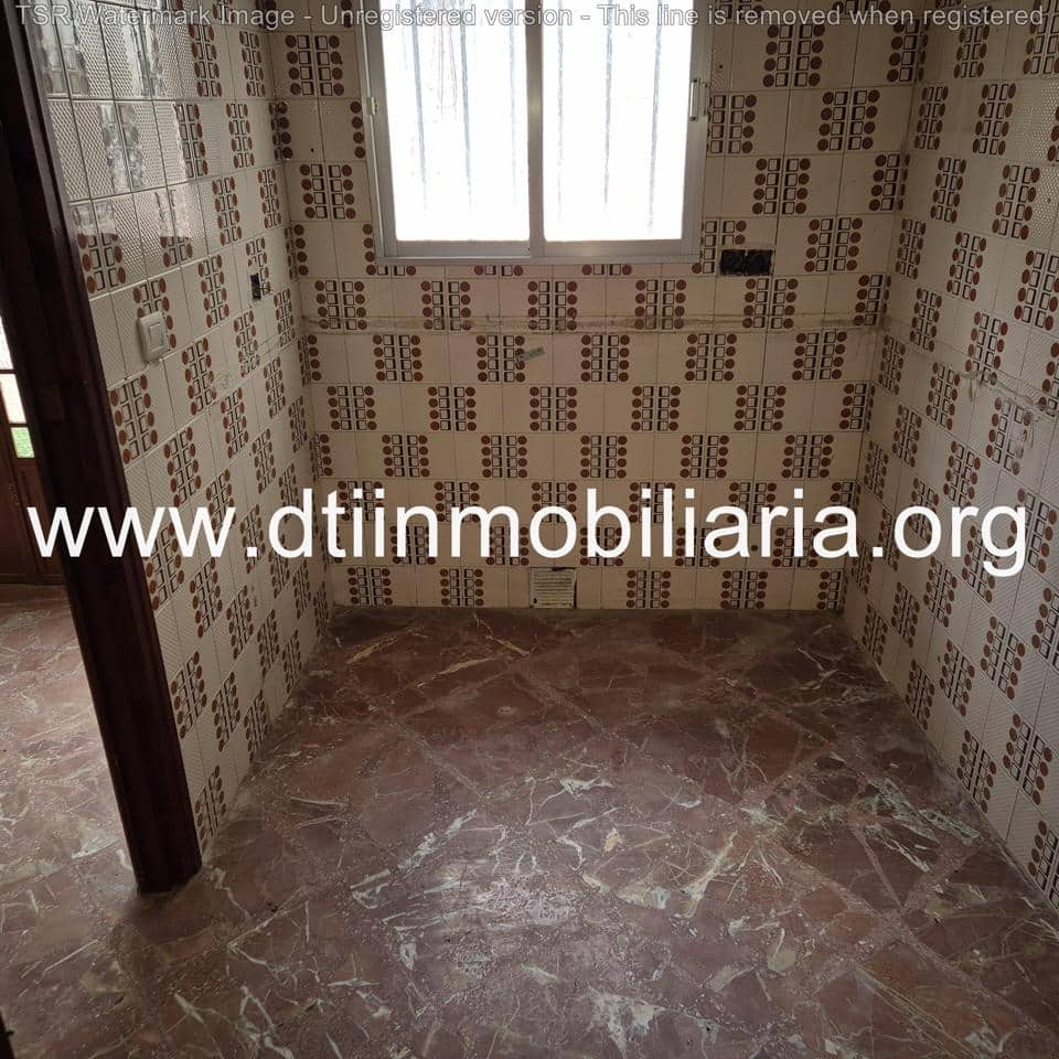 5 sovrum Villa till salu i La Palma del Condado - 89 000 € (Ref: 9394168)