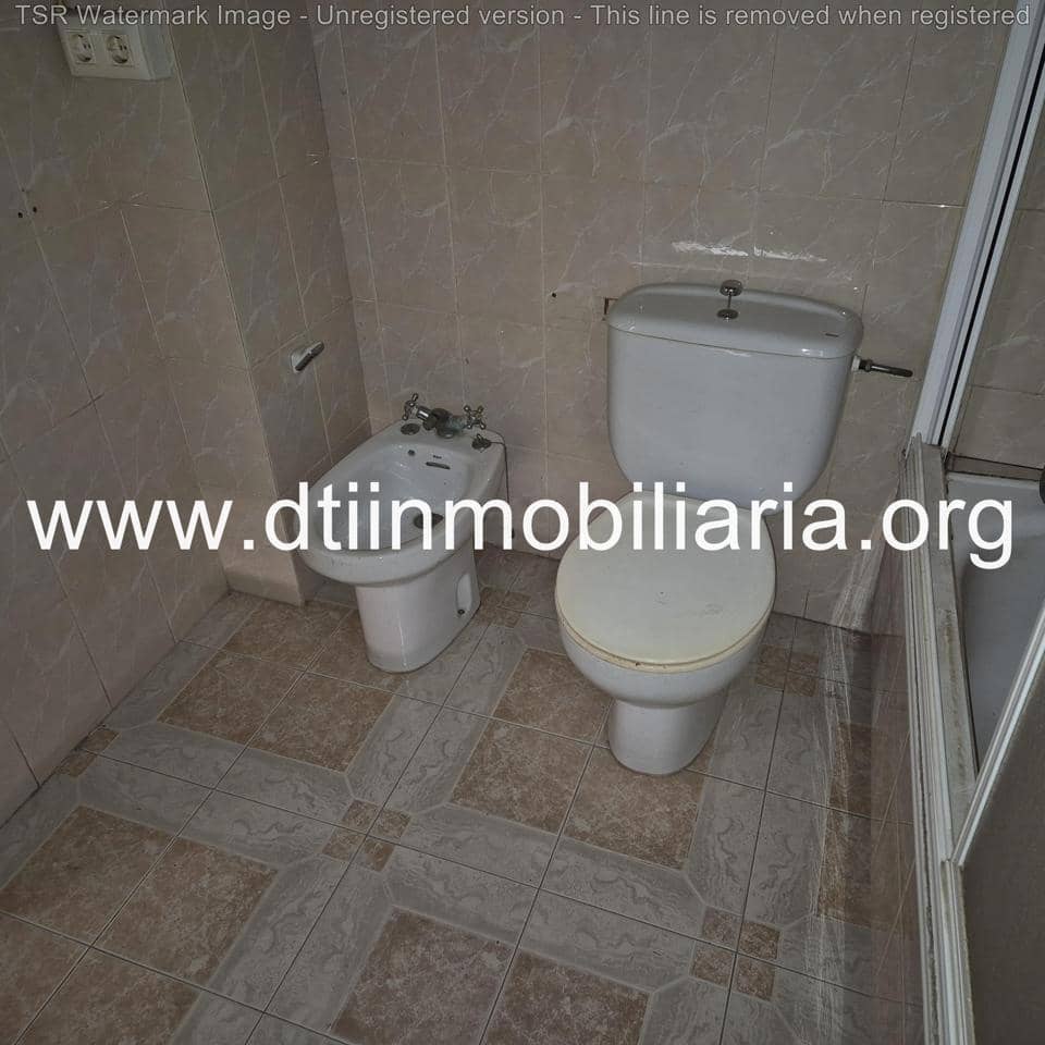 5 sovrum Villa till salu i La Palma del Condado - 89 000 € (Ref: 9394168)