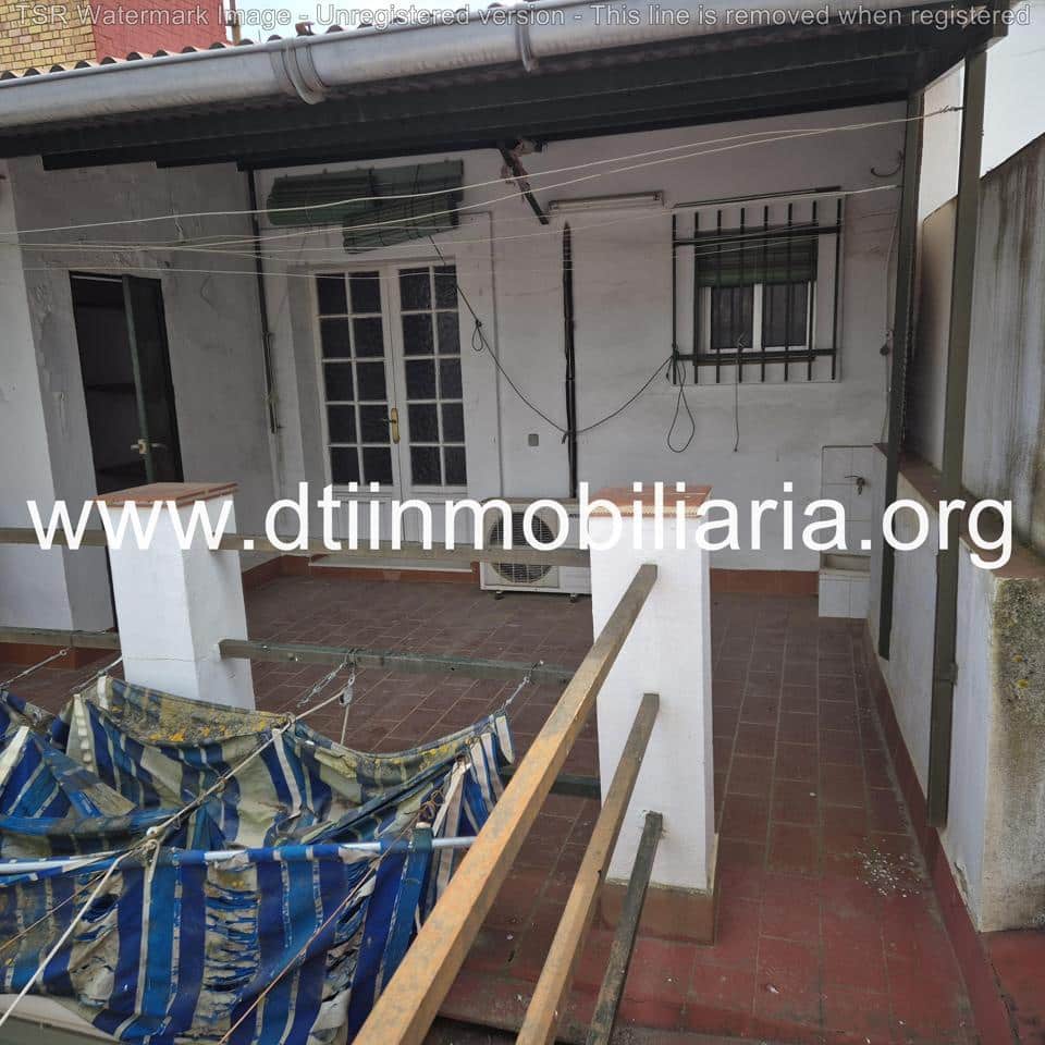 5 sovrum Villa till salu i La Palma del Condado - 89 000 € (Ref: 9394168)