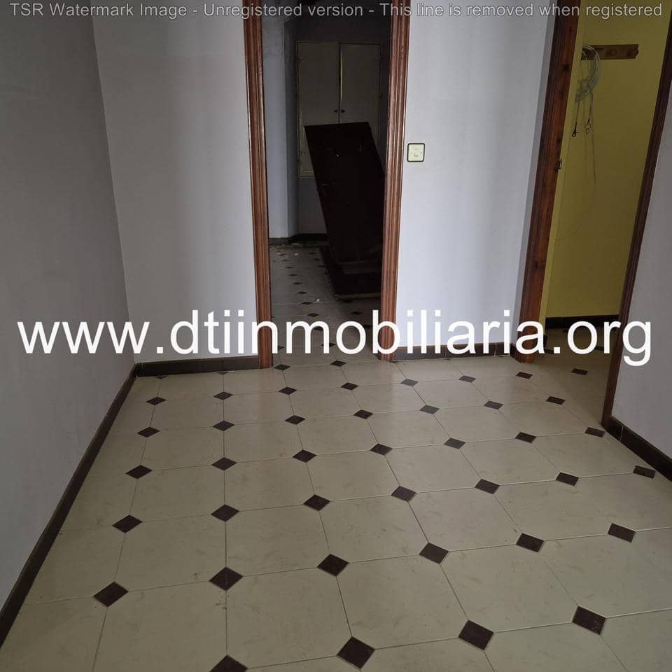 5 sovrum Villa till salu i La Palma del Condado - 89 000 € (Ref: 9394168)