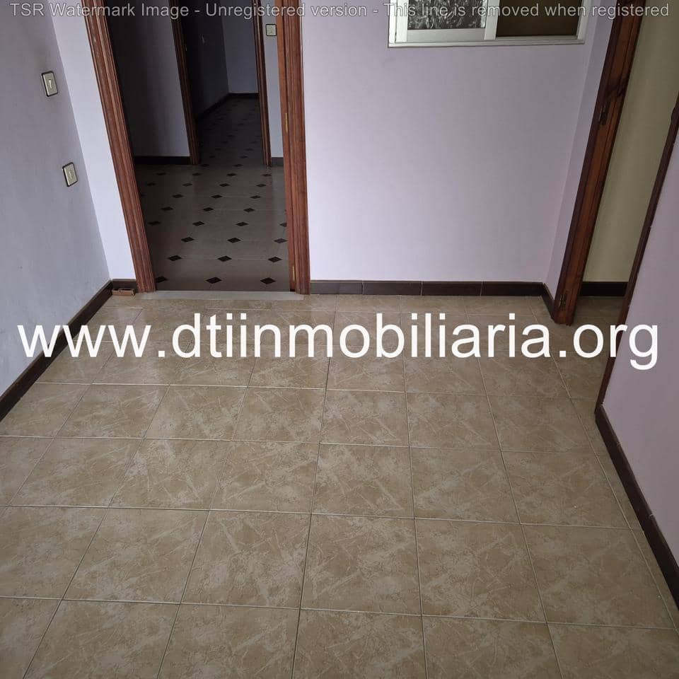 5 sovrum Villa till salu i La Palma del Condado - 89 000 € (Ref: 9394168)