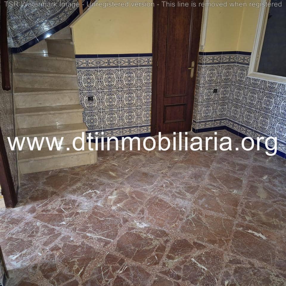 5 sovrum Villa till salu i La Palma del Condado - 89 000 € (Ref: 9394168)