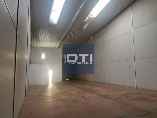 Commercieel te koop in Sevilla stad - € 59.000 (Ref: 9394172)