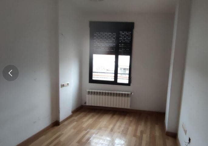 3 bedroom Flat for sale in La Roda - € 65,500 (Ref: 9394176)