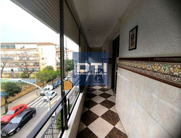 4 slaapkamer Villa te koop in Albacete stad met zwembad - € 225.000 (Ref: 9394187)