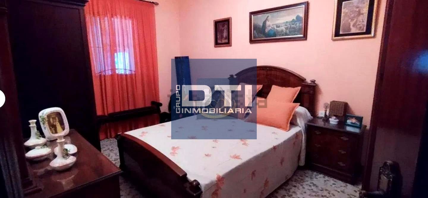 3 bedroom Finca/Country House for sale in San Juan del Puerto with pool - € 160,000 (Ref: 9394191)