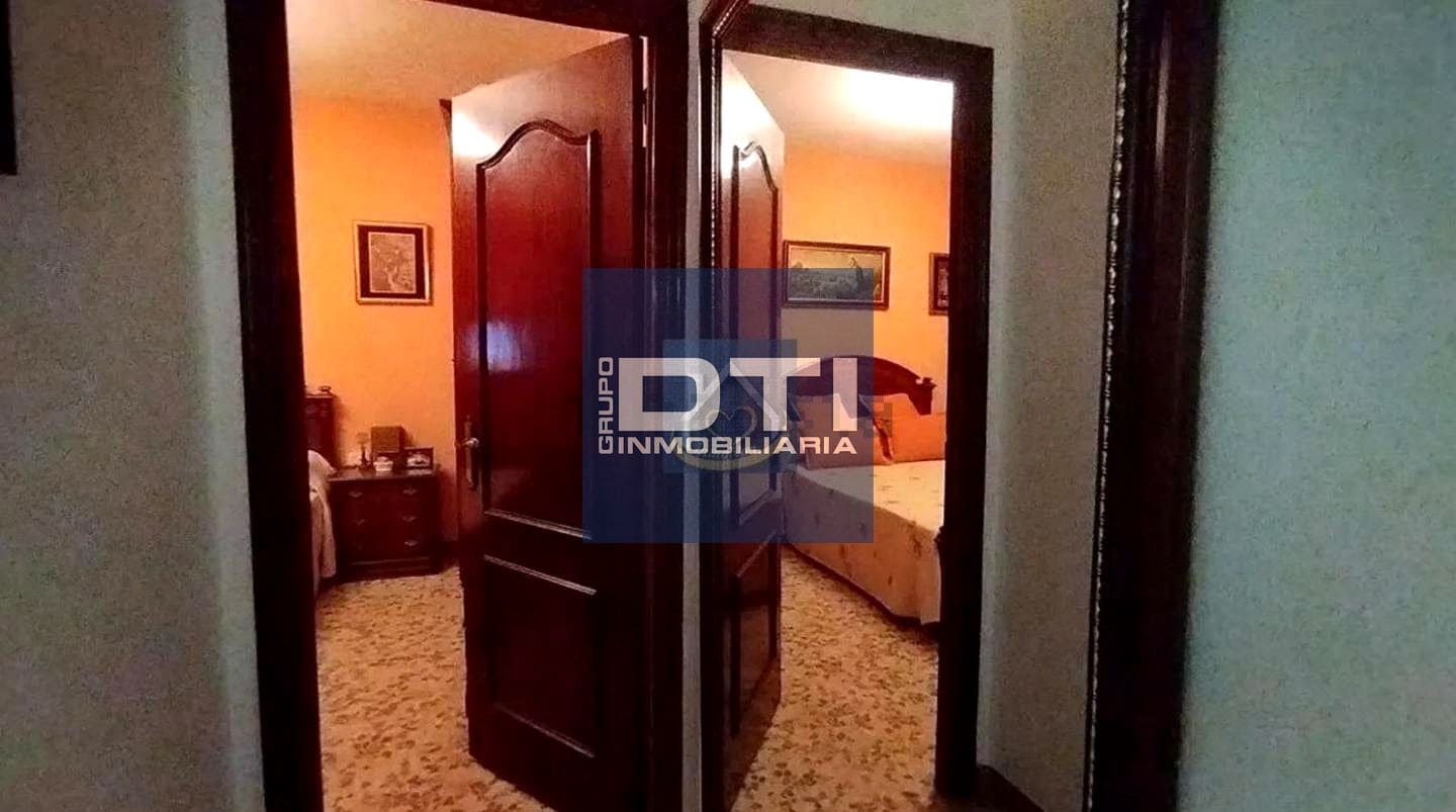 3 bedroom Finca/Country House for sale in San Juan del Puerto with pool - € 160,000 (Ref: 9394191)