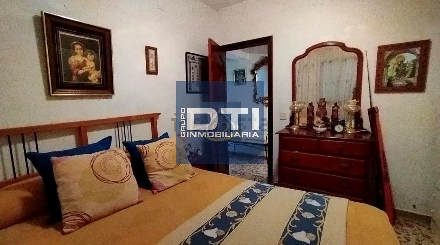 3 bedroom Finca/Country House for sale in San Juan del Puerto with pool - € 160,000 (Ref: 9394191)