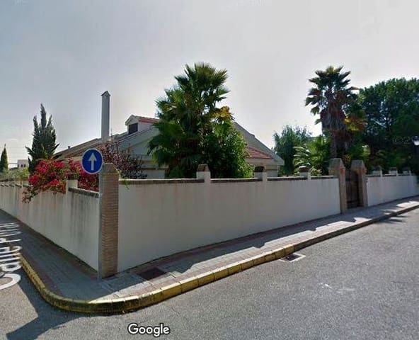 6 bedroom Villa for sale in Aljaraque with pool - € 599,000 (Ref: 9394193)